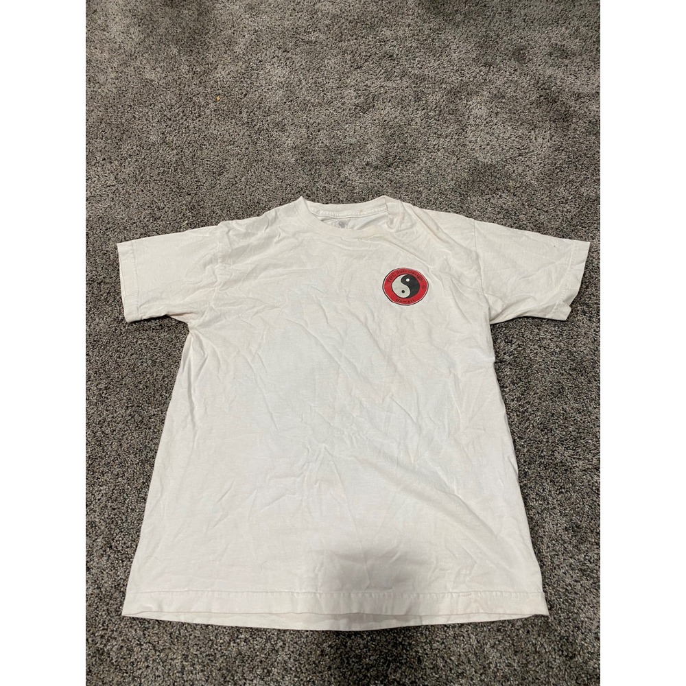 T&C Surf Designs Hawaii Dragon Graphic T-Shirt Mens Medium White Yin Yang Tee